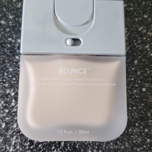 Beauty Blender Bounce Foundation